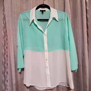 Women's flowy summer top
